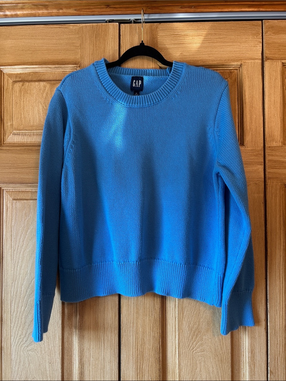 GAP Women's Bright Blue Crewneck Sweater